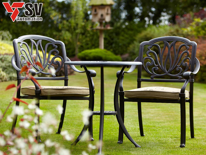 Bàn ghế sân vườn bằng Sắt được gia công Laser phù hợp với mọi nhu cầu sử dụng